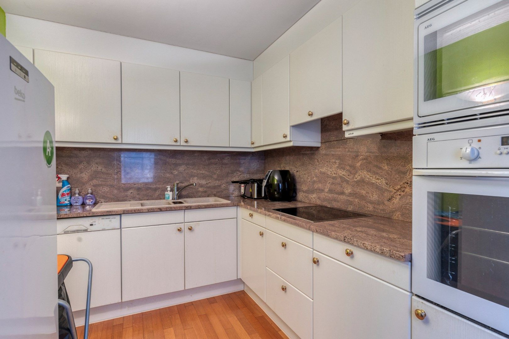 Appartement met 2 slpks en garage op wandelafstand van Westerlo-centrum ! foto 8