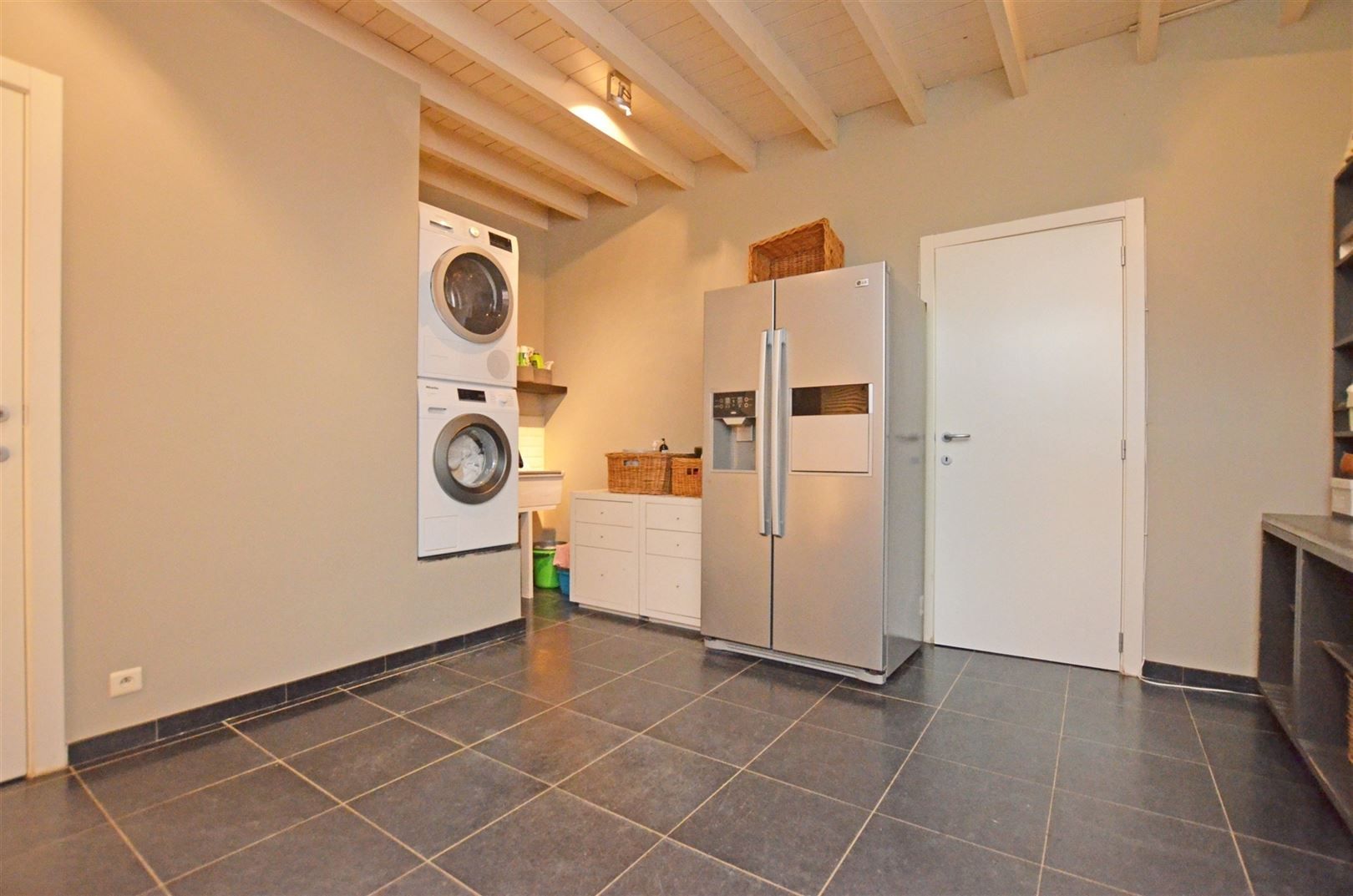 Volledig gerenoveerd landhuis op 1,44 ha tussen de velden foto 18