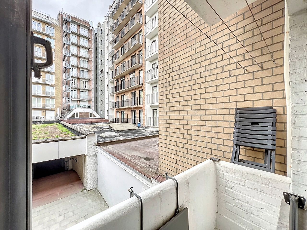 Charmant éénslaapkamer appartement, gelegen in de toeristische zone te Heist. foto 15