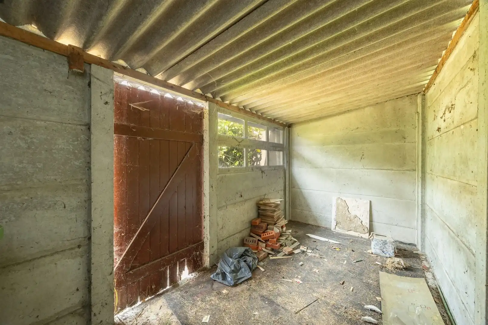 karaktervolle 3-slaapkamerwoning met grote zolder, diepe tuin en berging foto 20