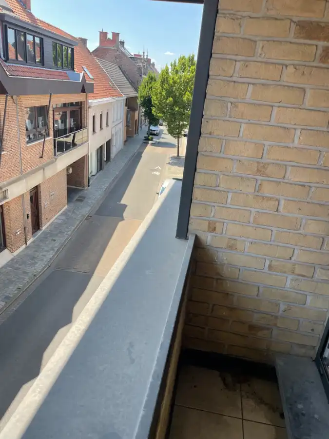 TWEE SLAAPKAMER HOEKAPPARTEMENT + GARAGE centrum Rumbeke foto 9