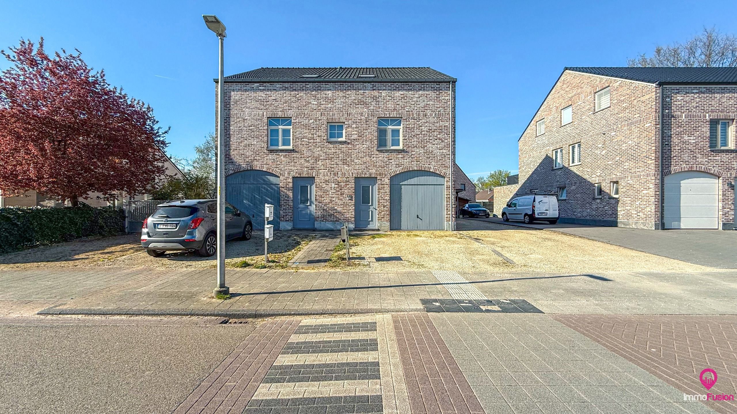 Instapklaar duplex appartement met 3 slaapkamers en terras! foto 31