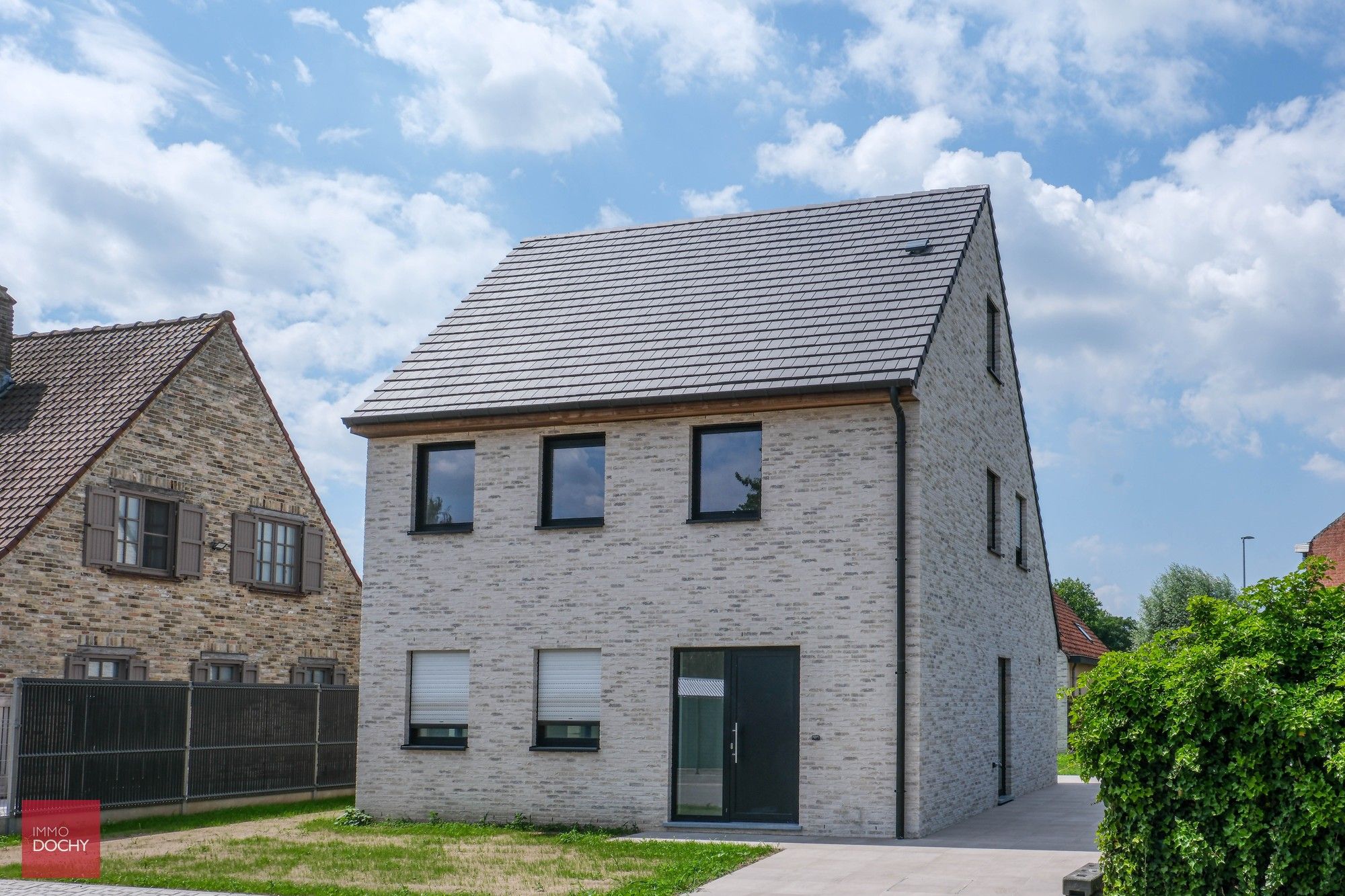 Instapklare alleenstaande woning met alle comfort | Kerkweg foto {{pictureIndex}}