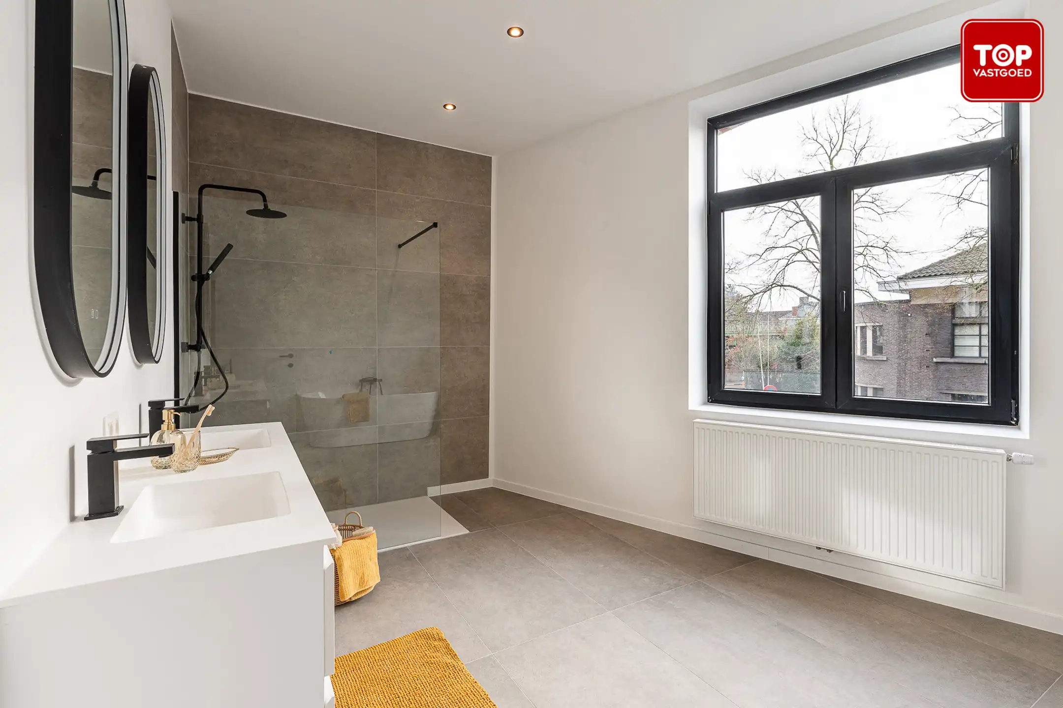 Ruime, energiezuinige woning met 4 slaapkamers. foto 13