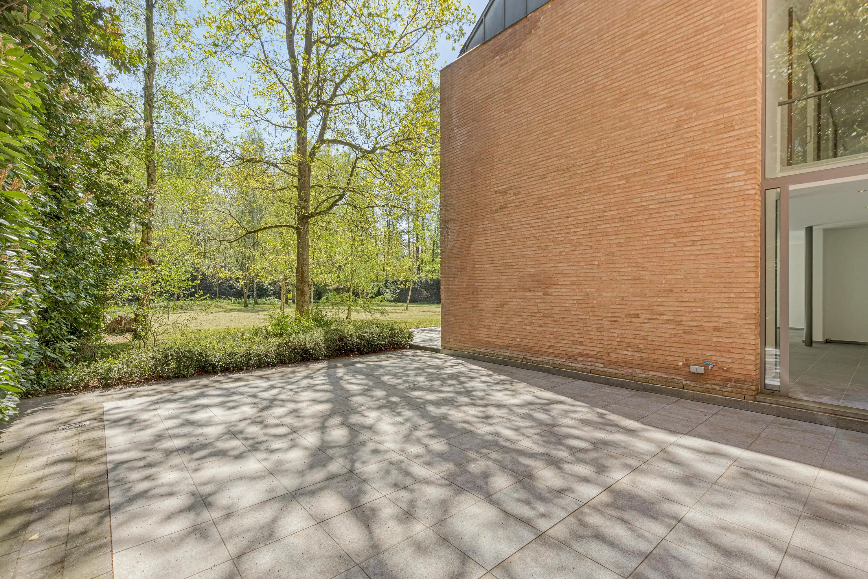 Exclusieve villa in Schilde met ruime zuid-gerichte tuin. foto 28