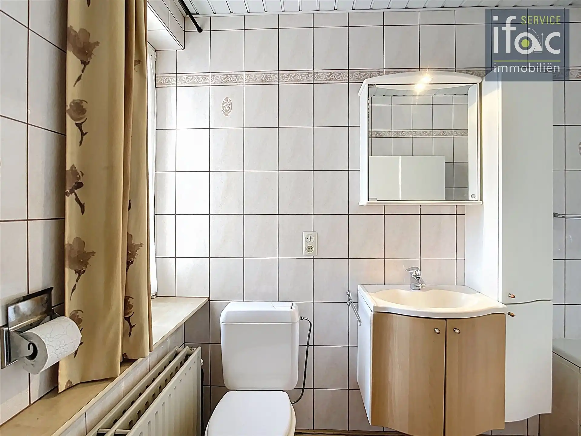 Woning met 3 slaapkamers en ruime tuin foto 22