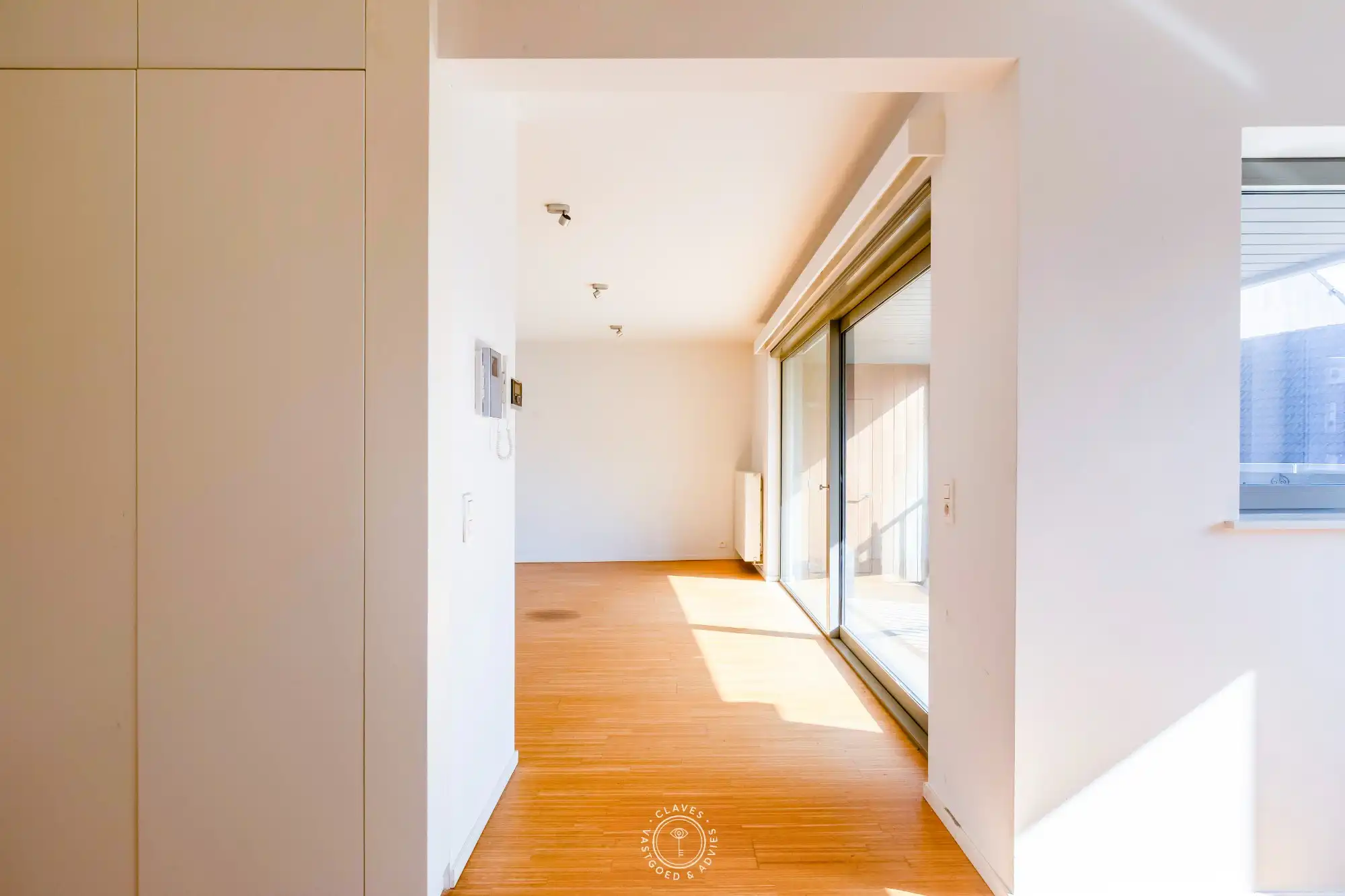 Centraal gelegen appartement met zonnig terras foto 4