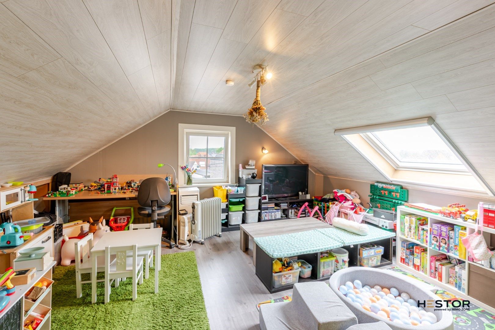 Rustig gelegen gezinswoning foto 15