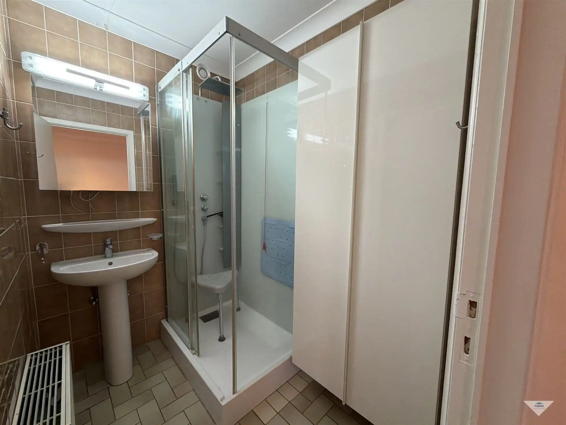 Service flat B/51 foto 7