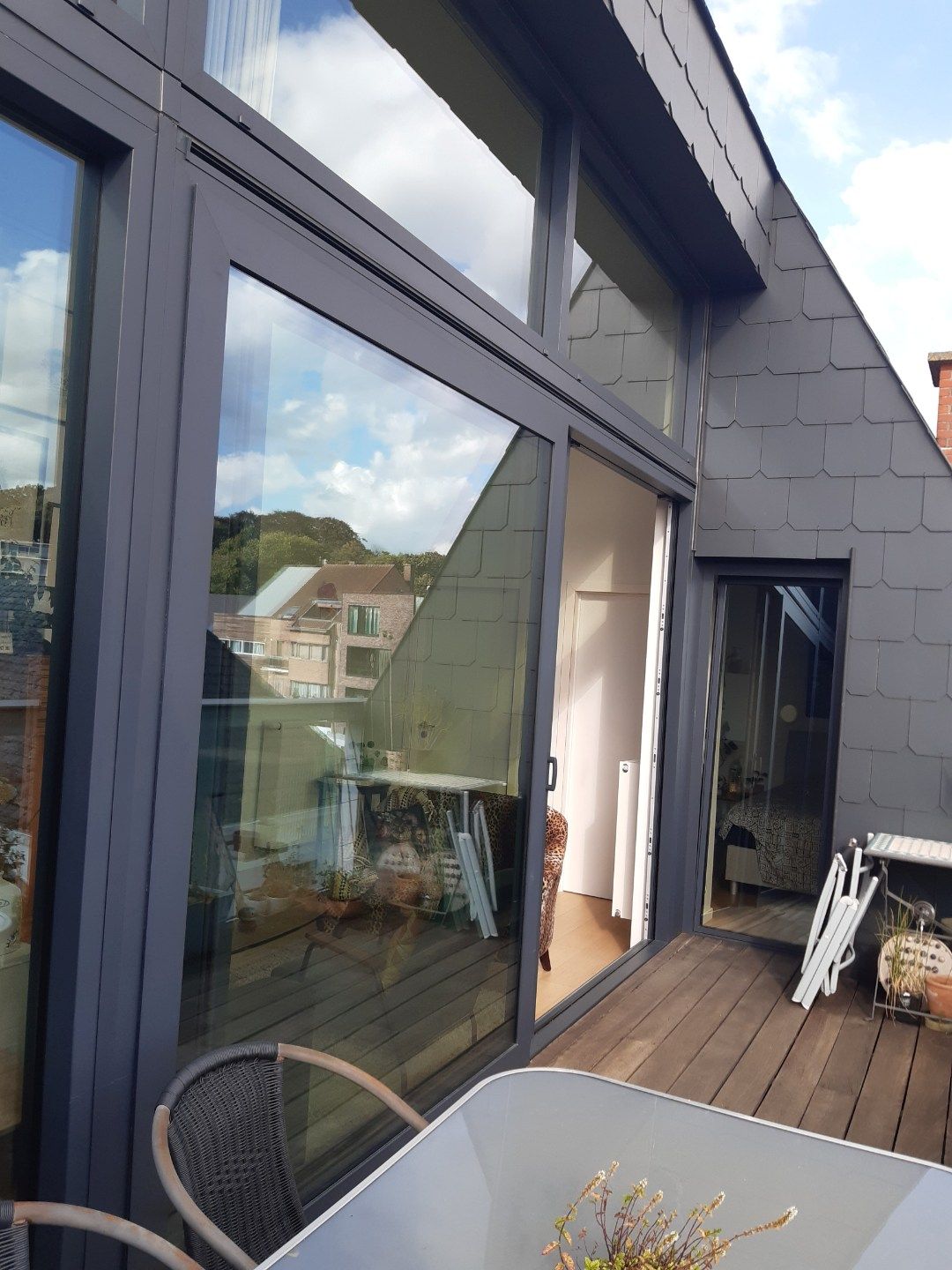 Praktisch 2 slpk-appartement met terras. foto 14