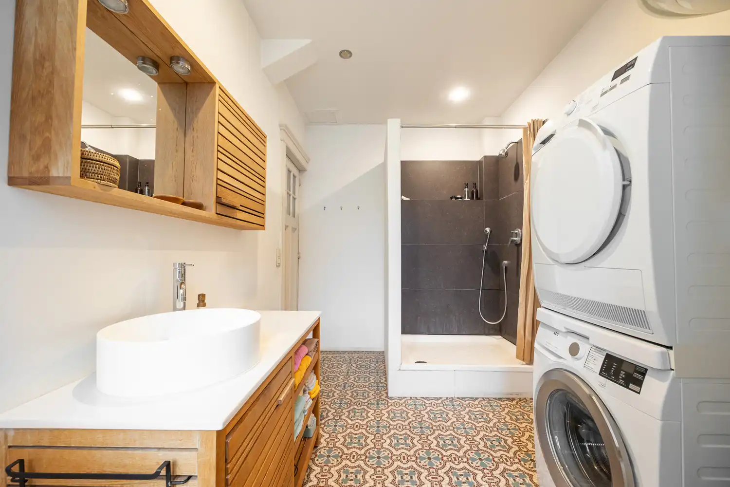 Verkocht: kevin@wellimmo.net voor meer info!  Instapklaar Art-Deco appartement met heerlijk zonneterras nabij 't Groen Kwartier en Zurenborg, voor liefhebbers! foto 26