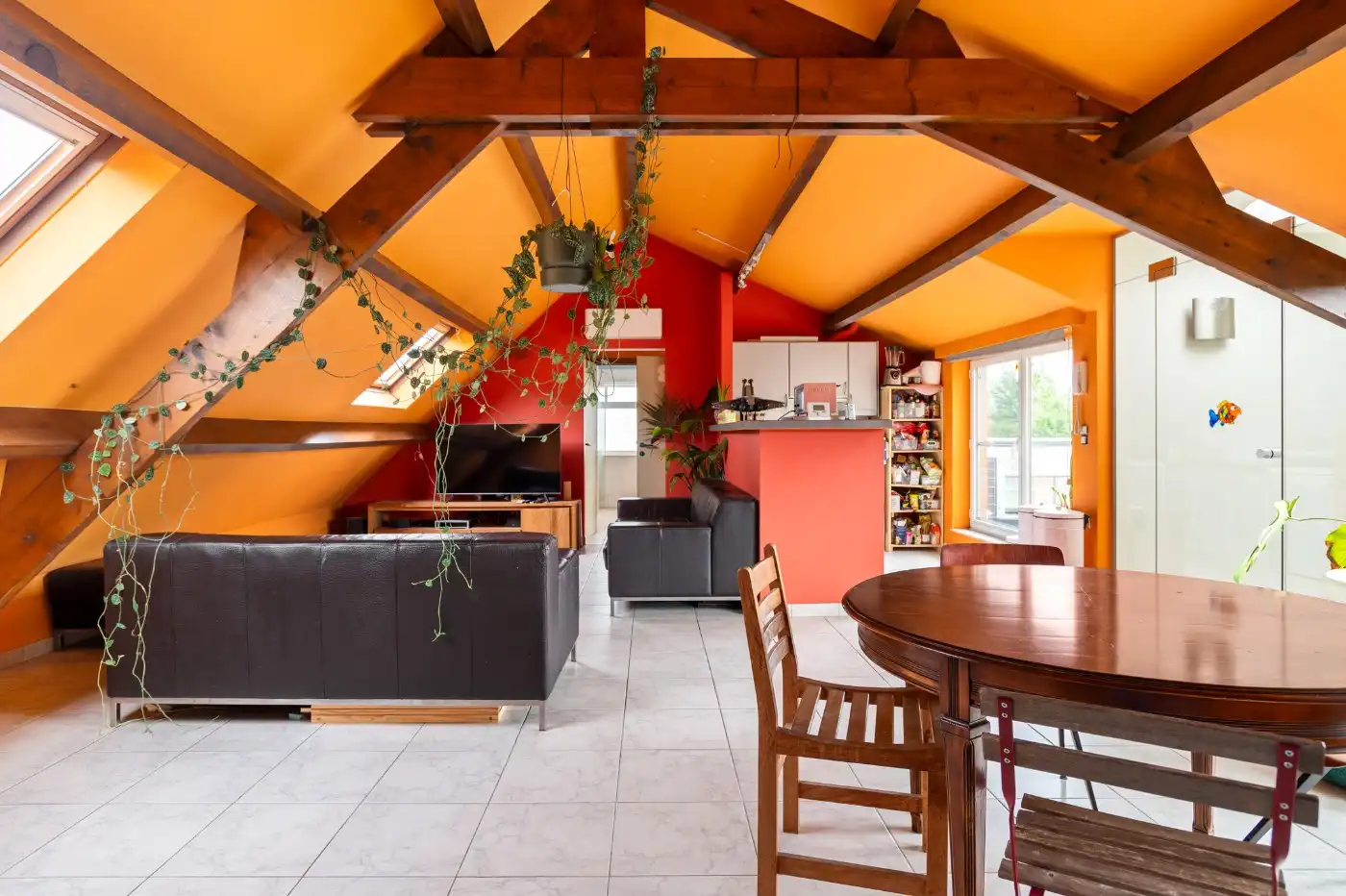 Ruime, instapklare woning met 3 à 4 slpk., garage en tuin - momenteel ingericht als 2 aparte woonunits foto 17