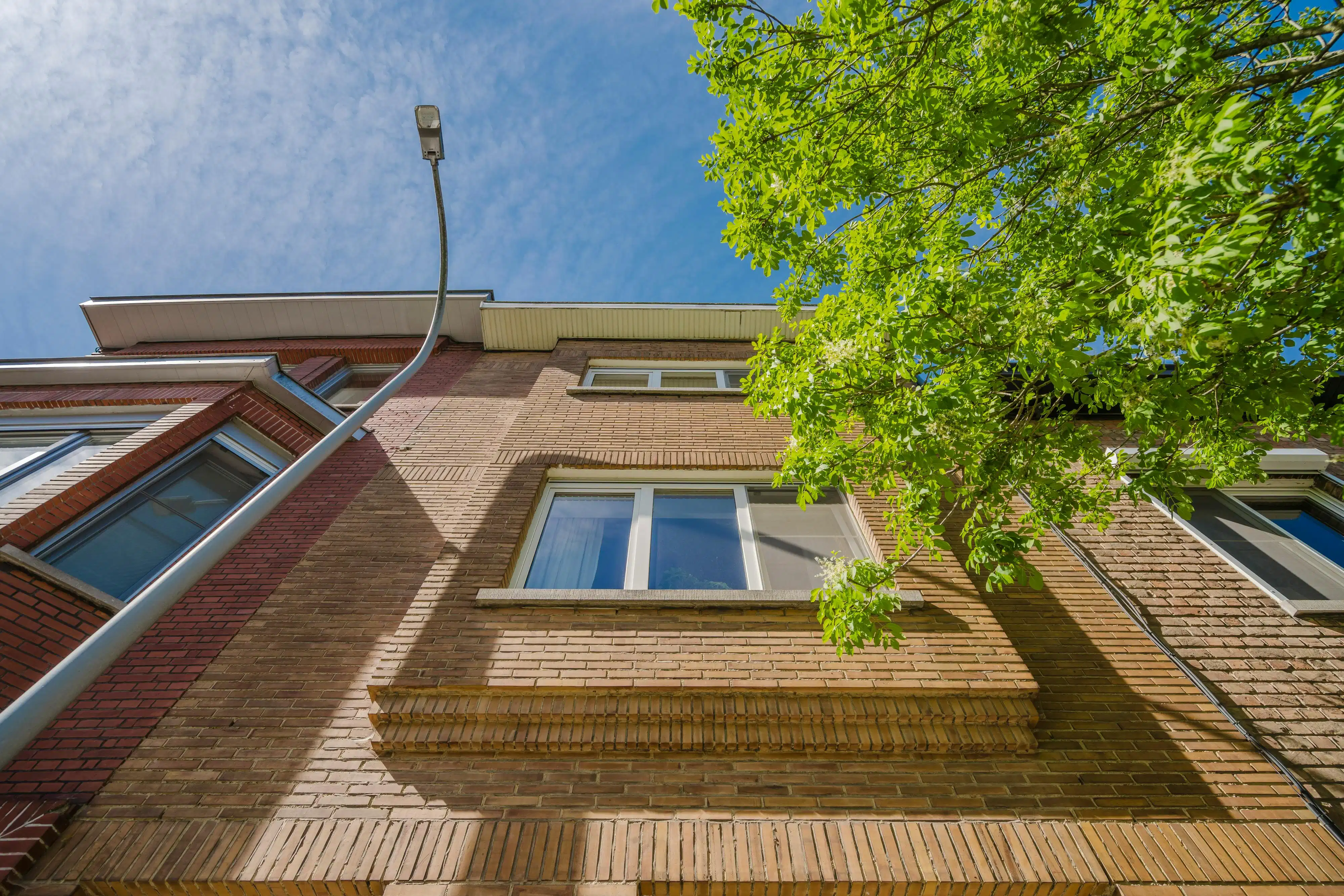 Instapklare gezinswoning met 3 slaapkamers te Kortrijk foto 3