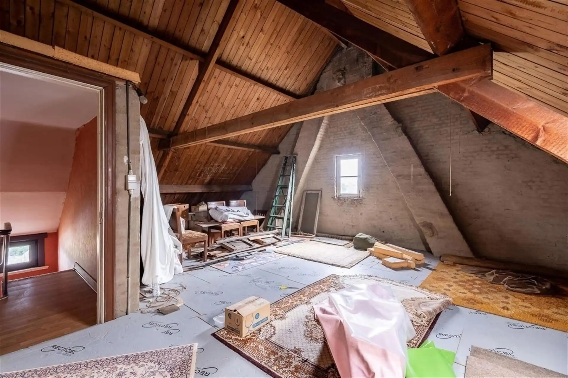 Landelijk gelegen woning met zonnige tuin! foto 10