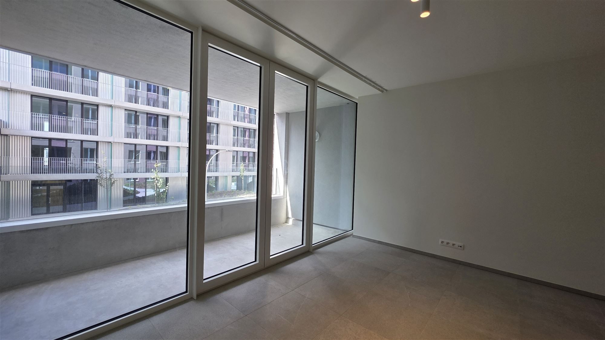 Nieuwbouw 1 slaapkamerappartement foto 4