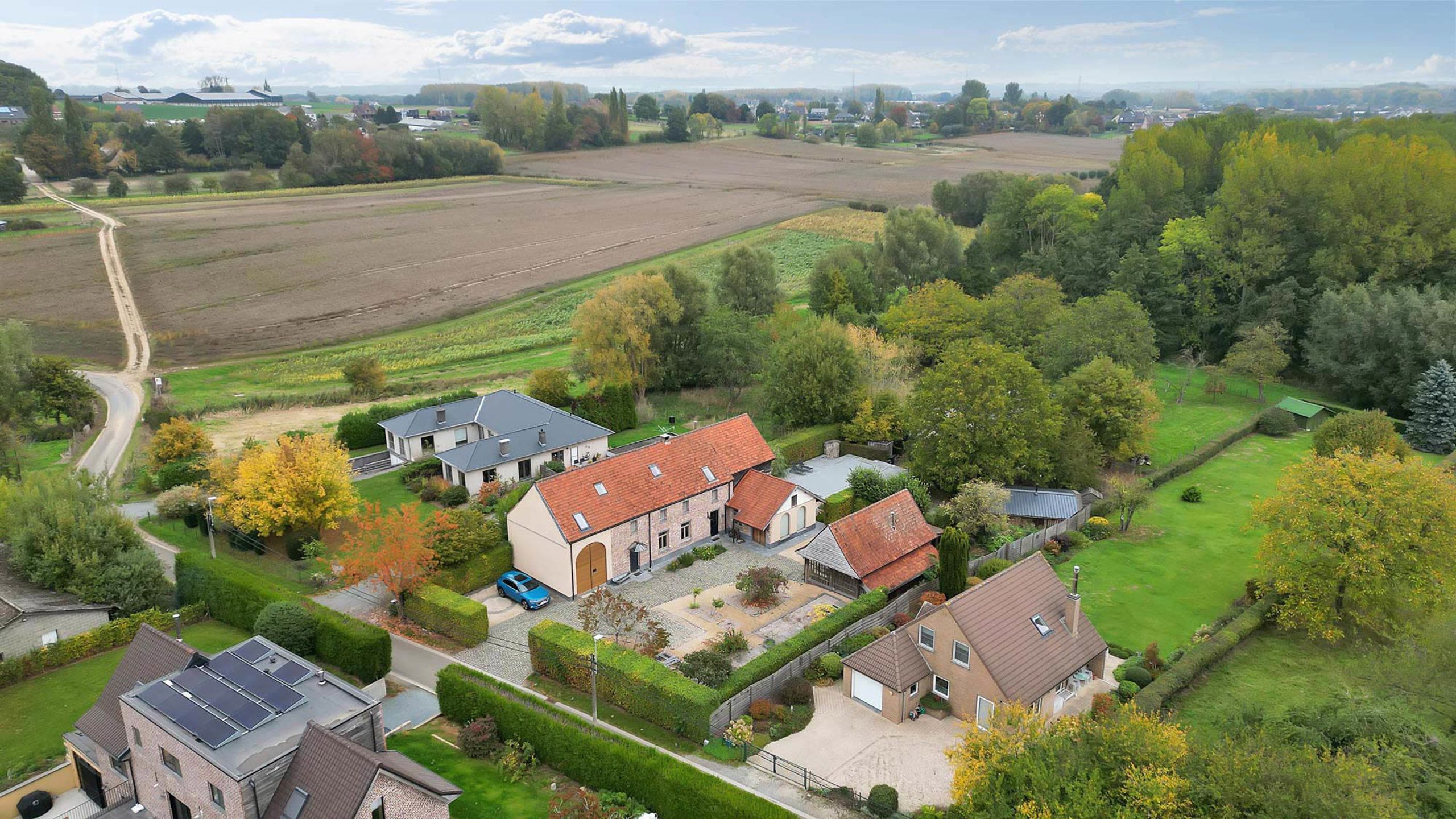 Unieke landelijke woning met zwembad te huur foto 28
