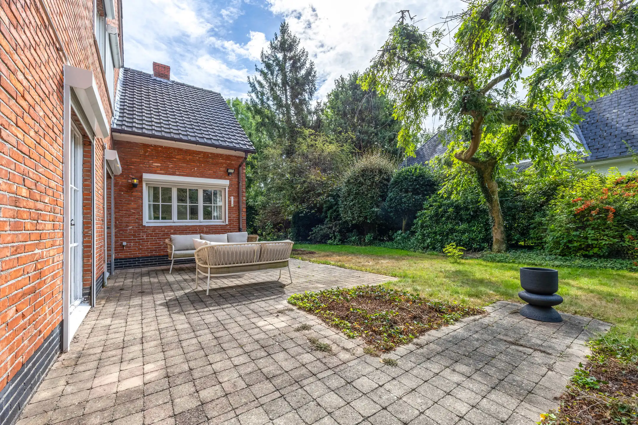  Te renoveren landhuis in groene wijk Hertebos foto 26