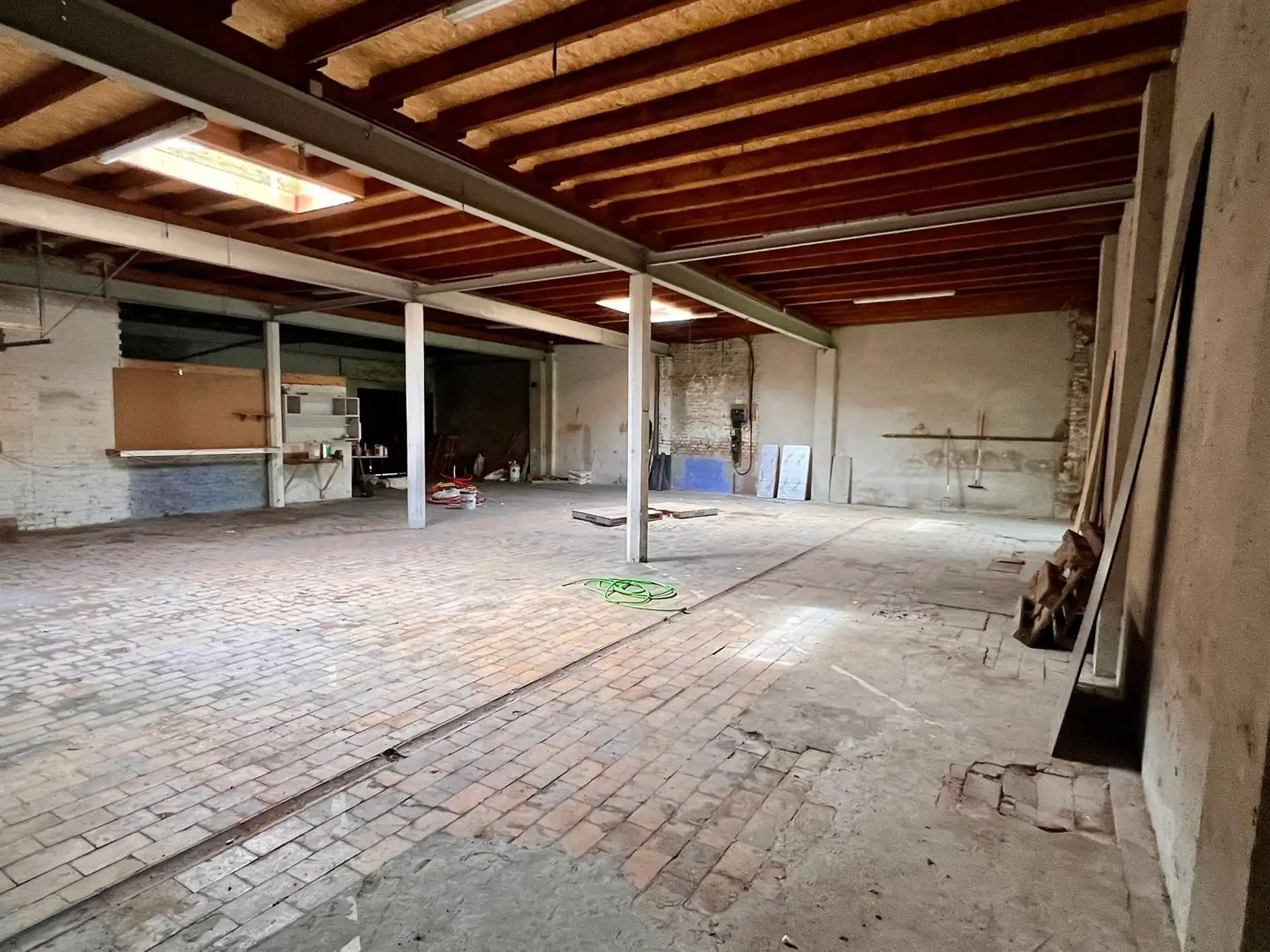 Atelier met tuin en buitenruimte foto 5