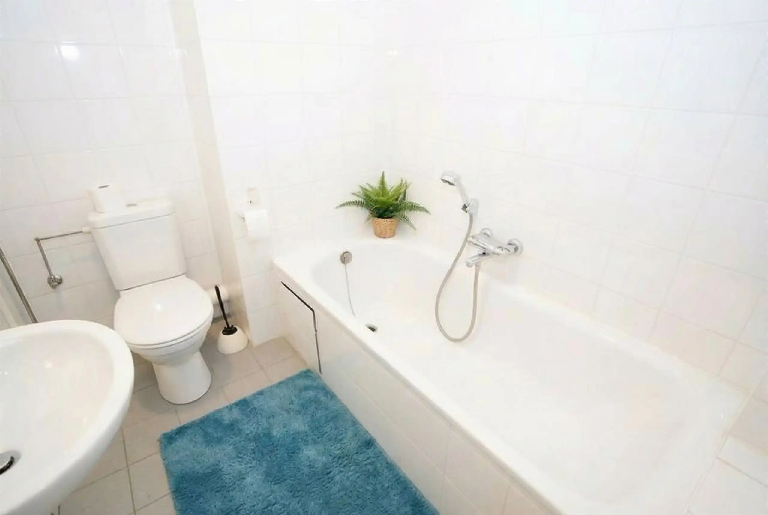 Zeer goed gelegen stadsappartement met garage + groot terras foto 16