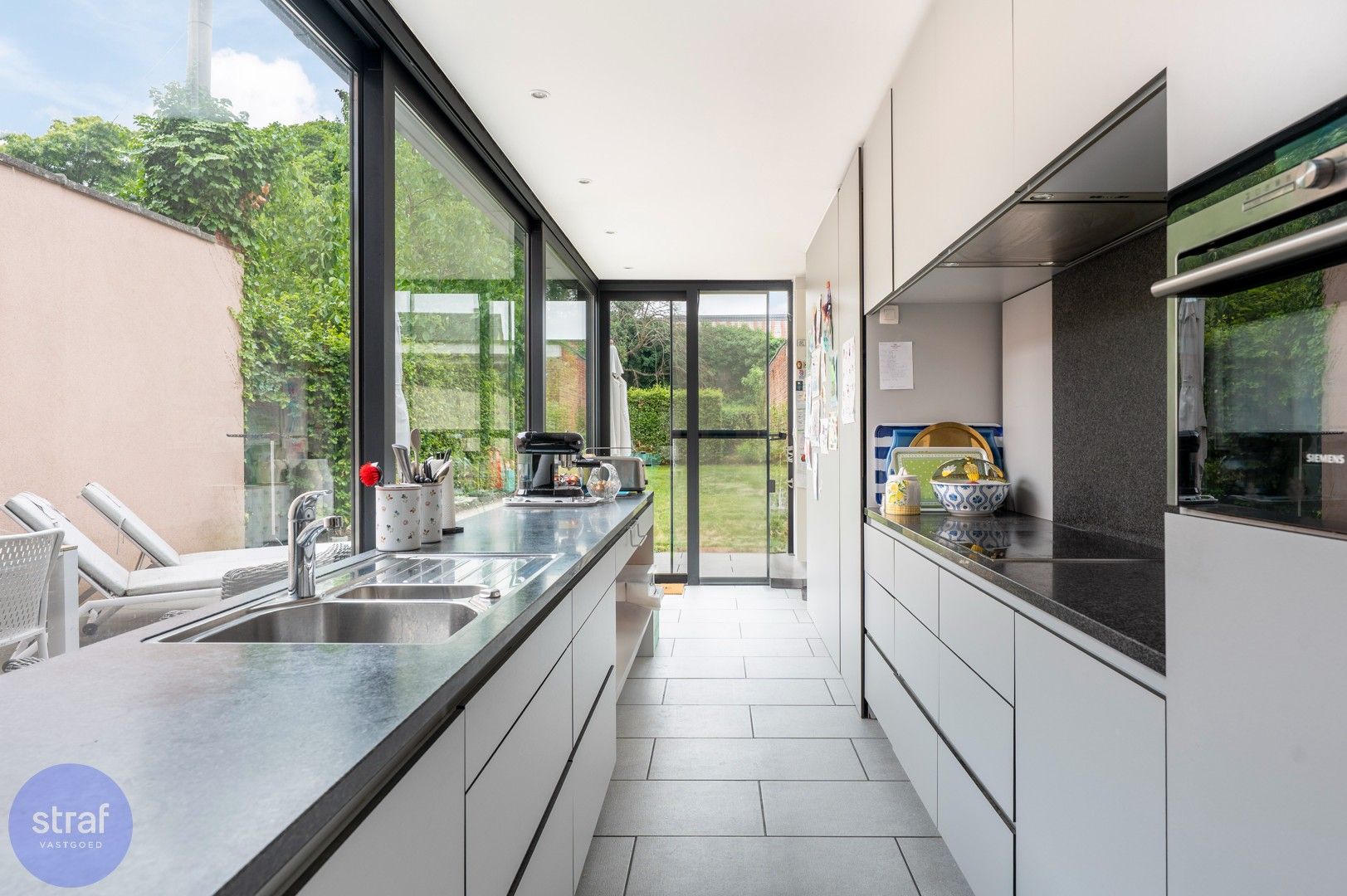 Prachtige woning met grote tuin, 4 slp en 2 badkamers. foto 6