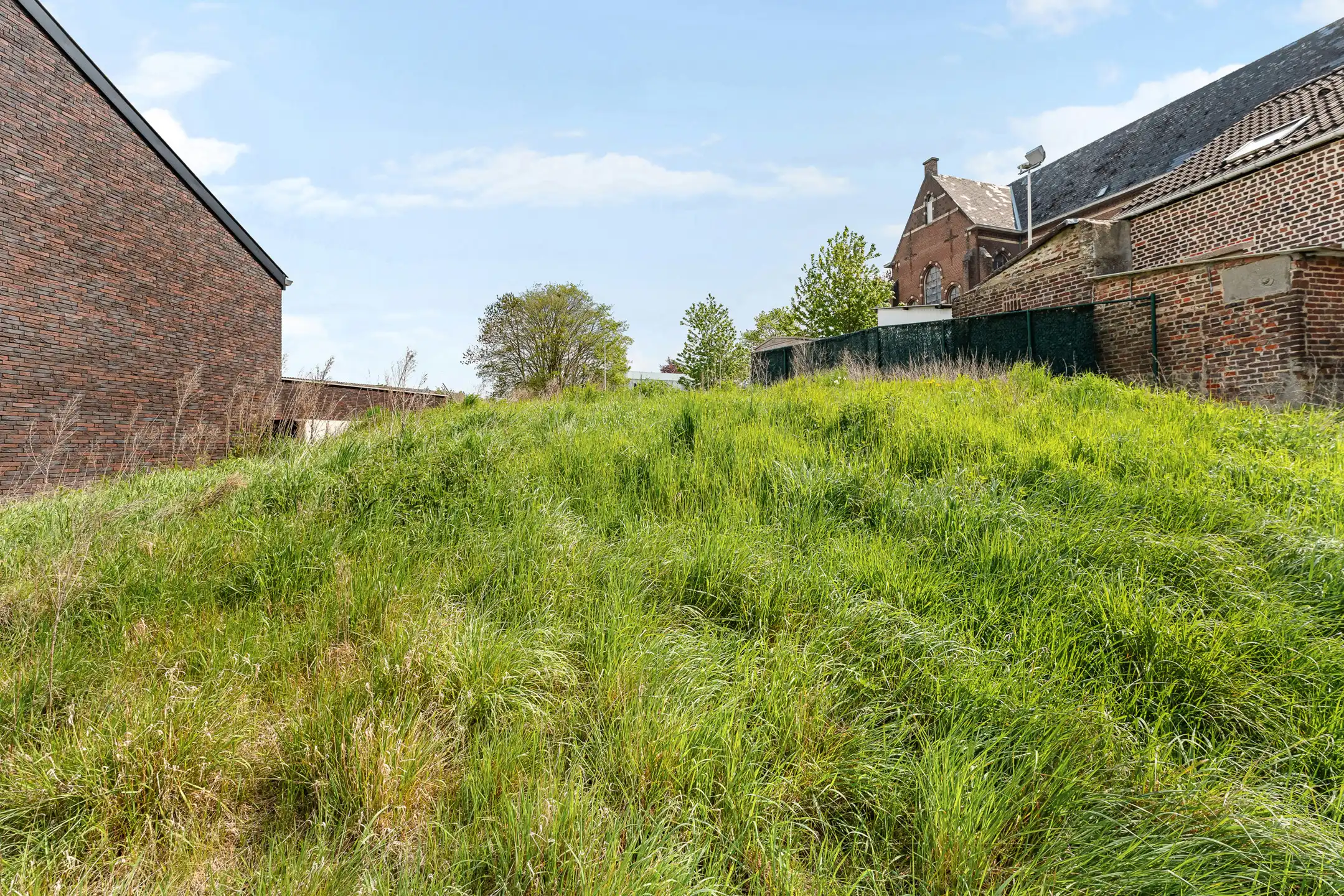 Zuidoost georiënteerde bouwgrond te Herderen foto 7