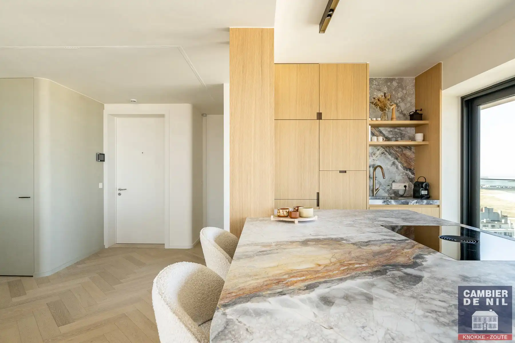 Luxueus nieuwbouw appartement met panoramisch uitzicht over Knokke-Heist, hinterland en zee foto 10