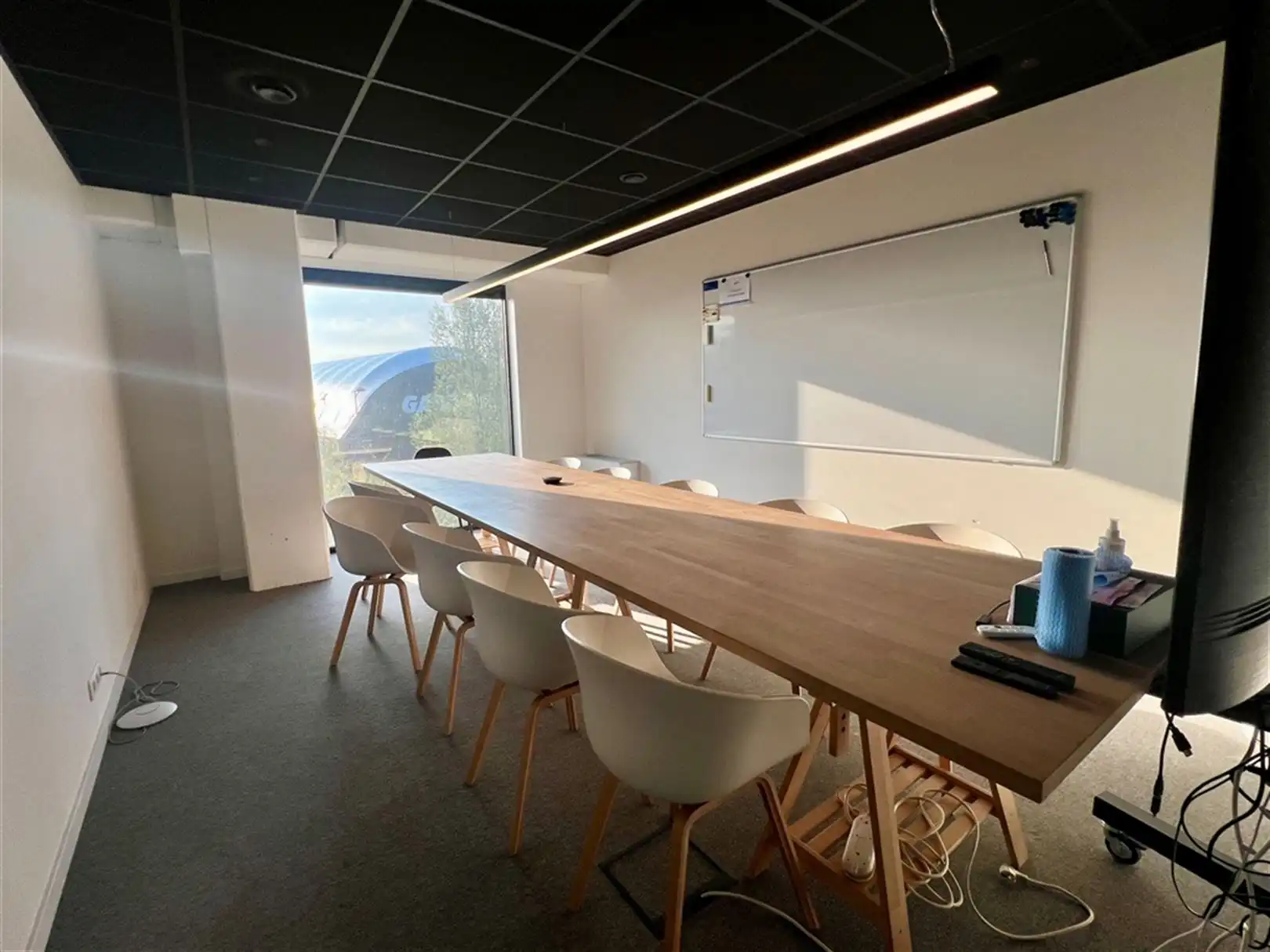 Moderne kantoren gelegen op toplocatie foto 8