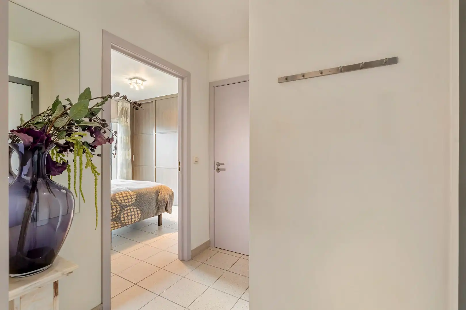 Comfortabel appartement met 1 slaapkamer, terras en autostandplaats nabij het centrum van Maaseik! foto 7