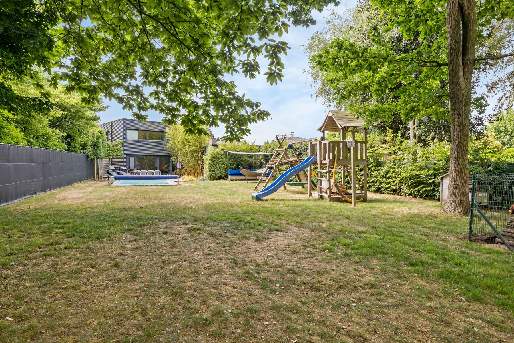 Vrijstaande villa met 4 slpk, zwembad & prachtige badkamer foto 26