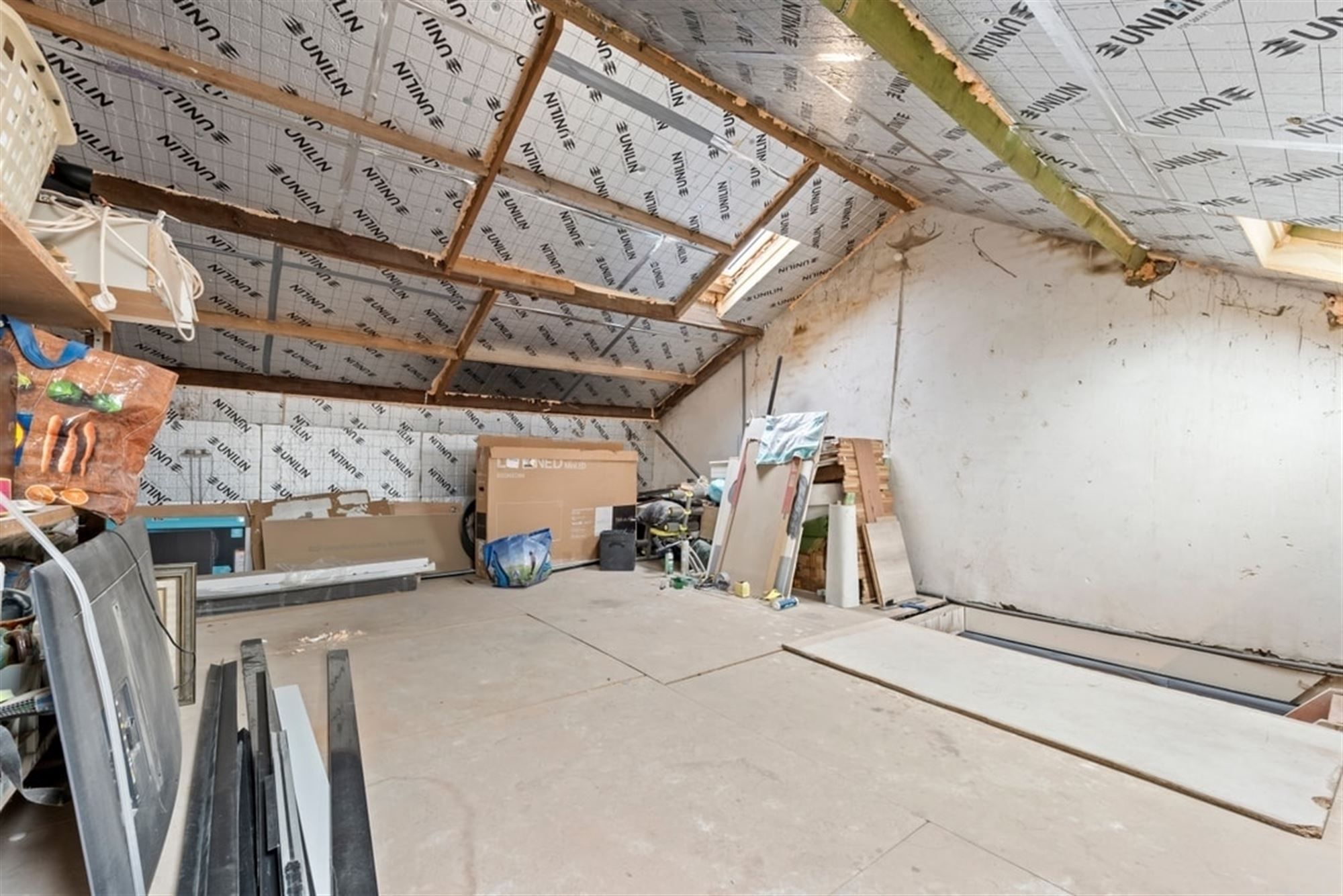 KNUSSE ENERGIEZUINIGE RIJWONING IN TONGEREN  foto 21