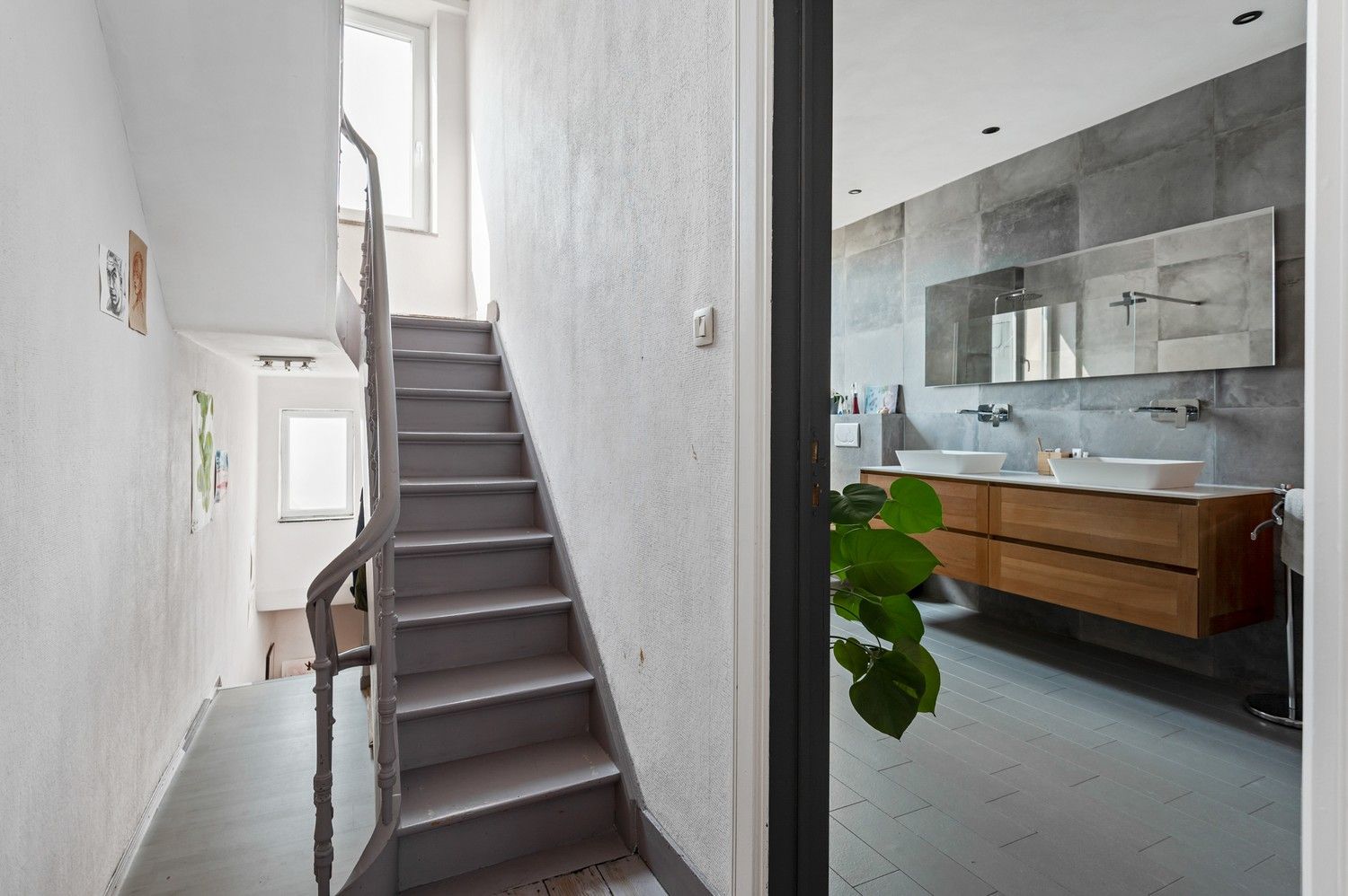 Woning met 3 slaapkamers, tuin en kelder te koop in Merksem! foto 11
