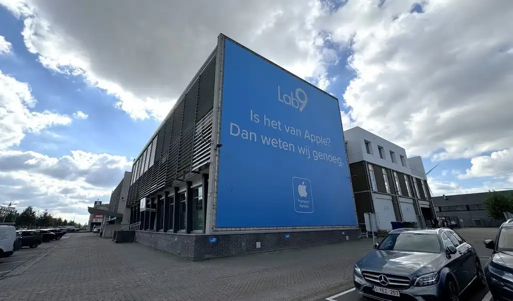 Magazijn met mogelijkheid tot kantoren te huur aan de Noorderlaan  in Antwerpen foto 10