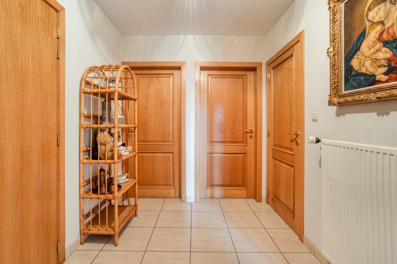 🏡 Ruim en lichtrijk appartement met 2 slaapkamers, terras in hartje Wakken! ☀️ foto 4