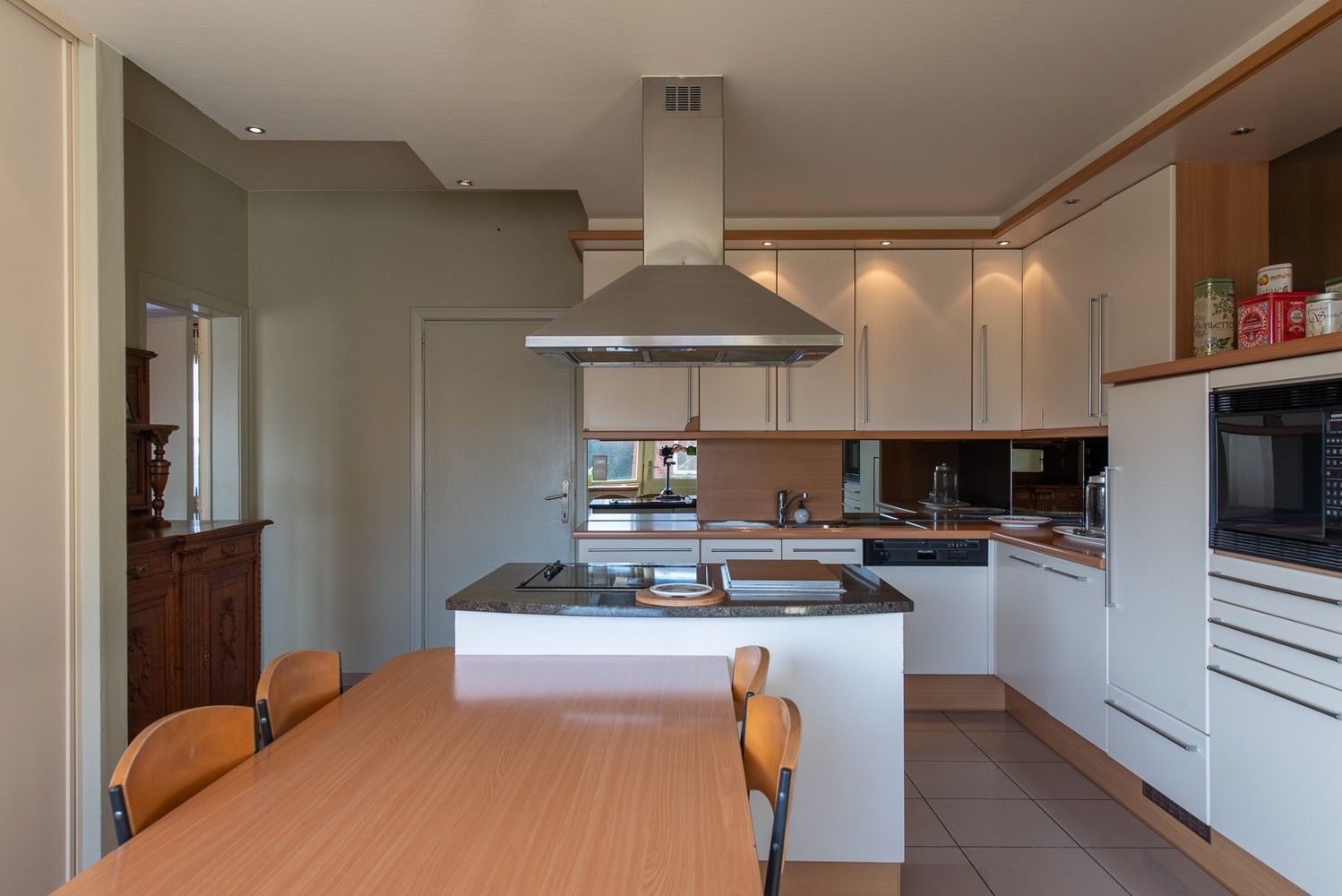 Unieke woning in Termien, Genk! foto 15