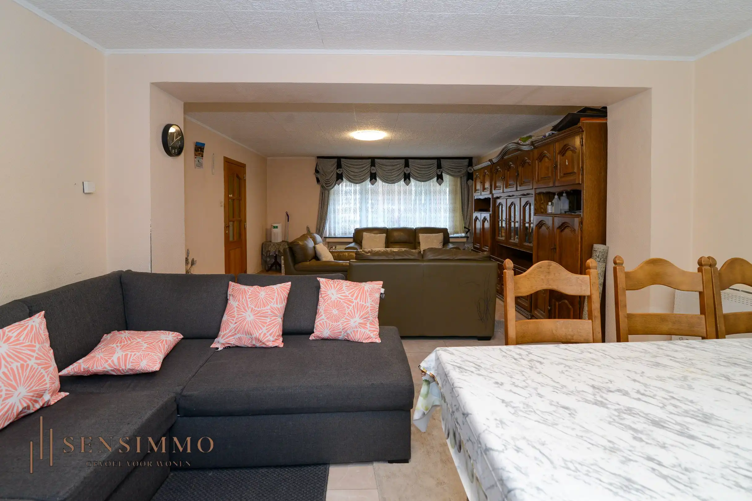Ruime gezinswoning met 6slp op gunstige ligging foto 11