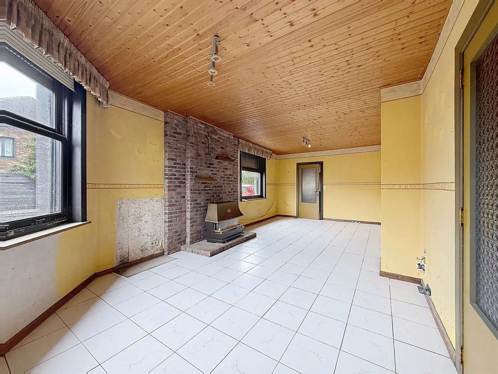 Te renoveren halfopen bebouwing, 4 slpks, garage en tuin foto 6
