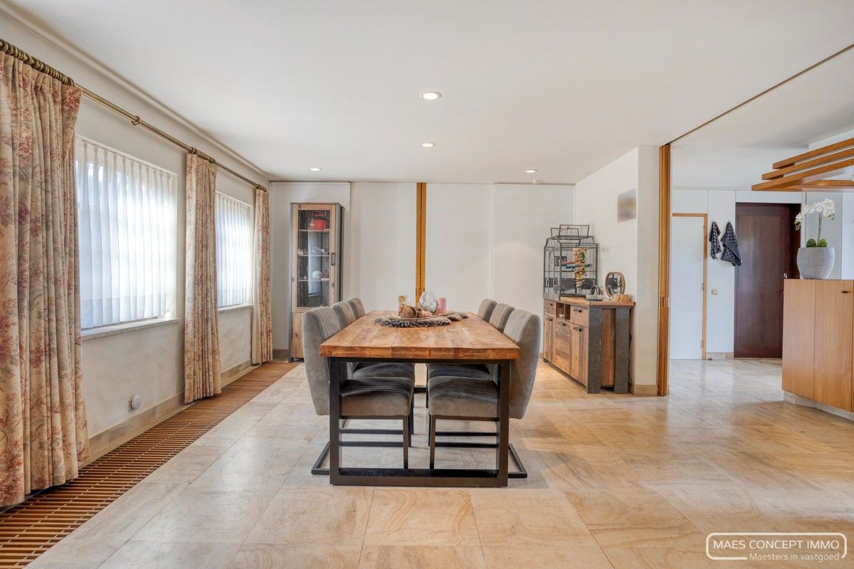 Authentieke hoeve te koop in Anzegem – omringd door 1,6 hectare groen foto 9