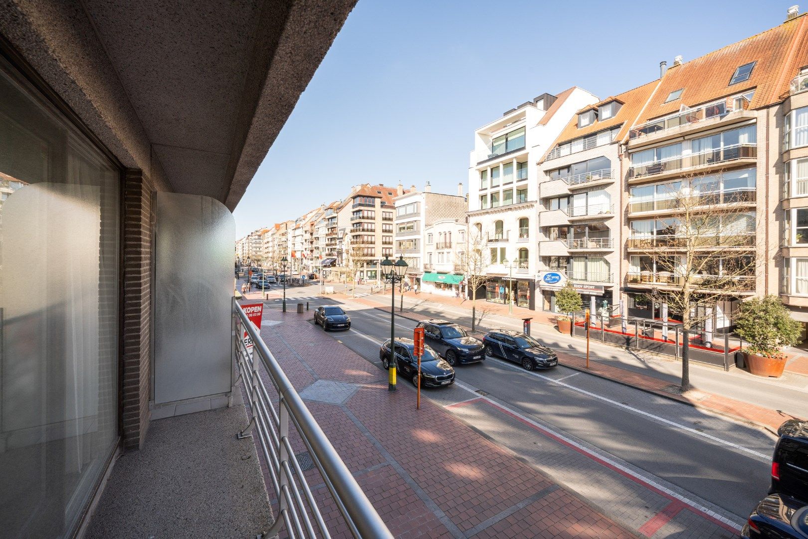 Ruime studio met terras foto 4