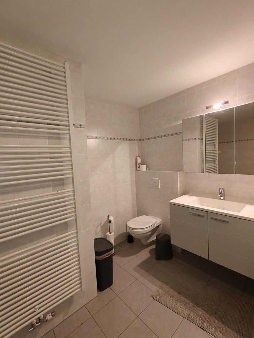 Te huur: Ruim 2-slaapkamerappartement foto 11