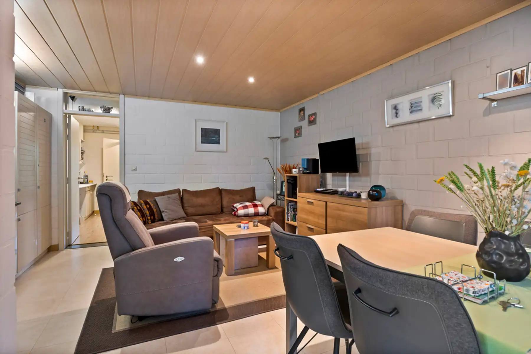 Gezellige vakantiewoning op park Hengelhoef – jouw eigen plekje in het groen foto 4