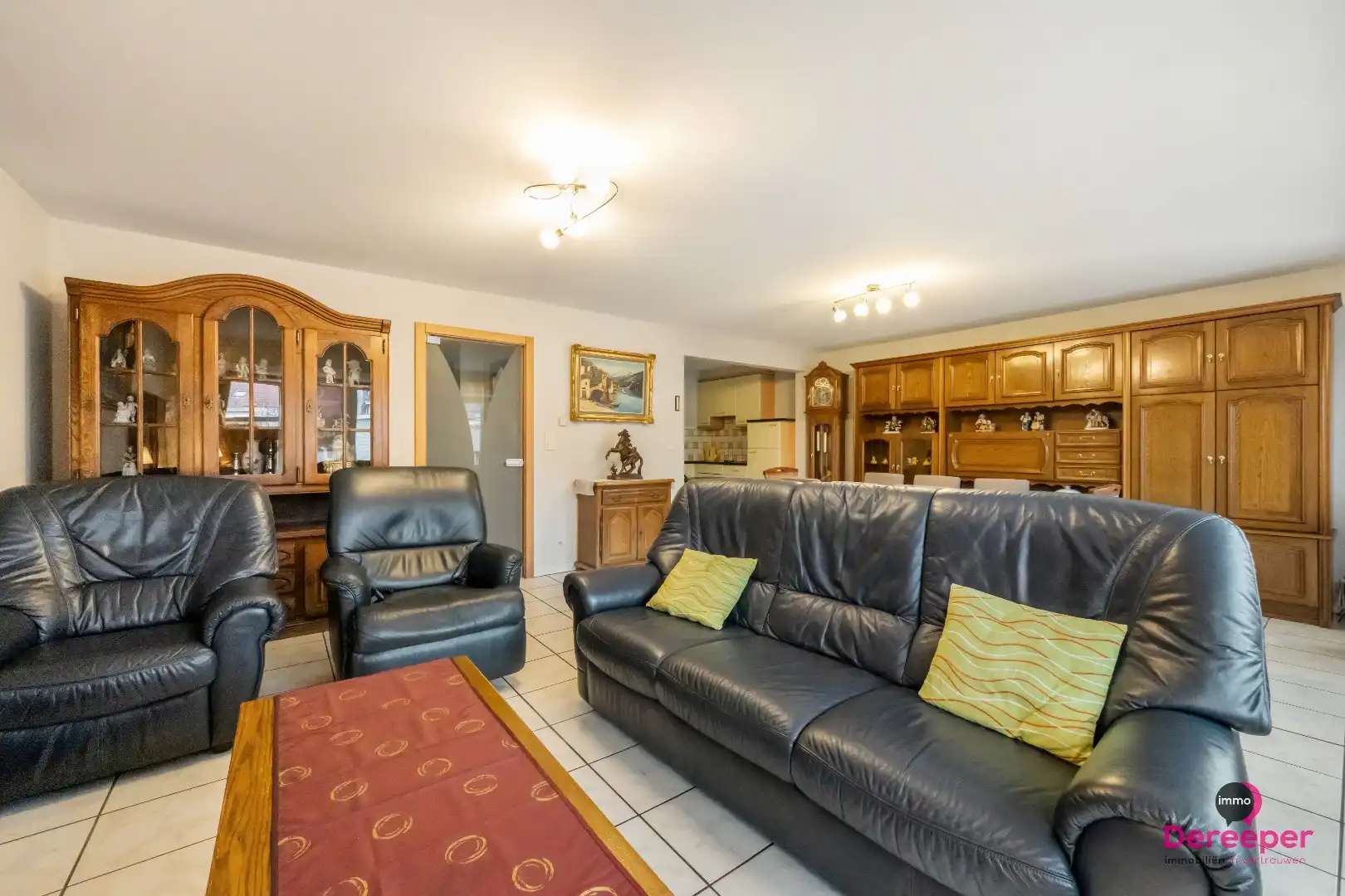 Te huur: appartement met 2 slaapkamers aan de Elisabethlaan in Oostende foto 2