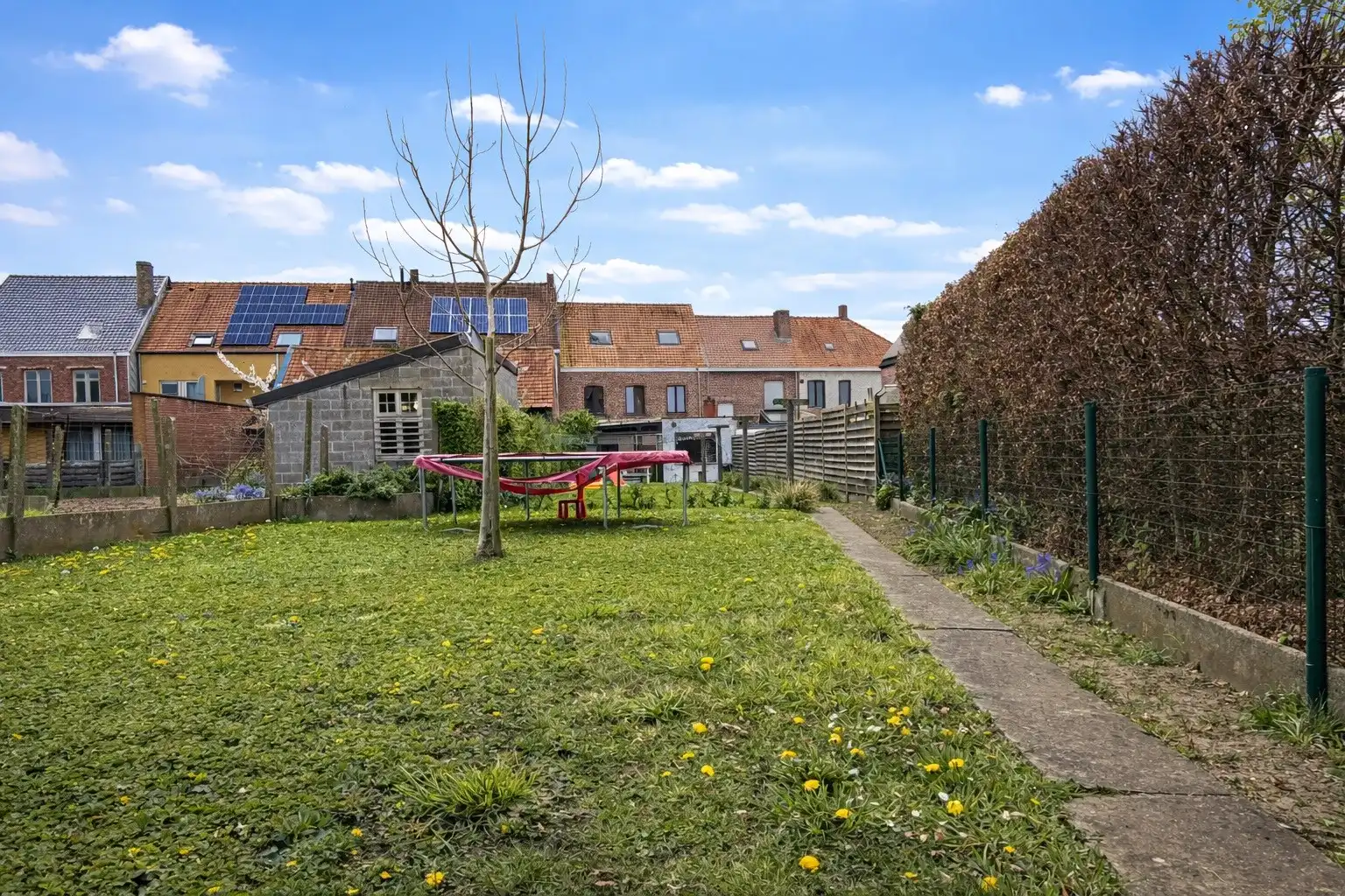 Charmante gezinswoning met grote tuin in het hart van Elverdinge foto 20