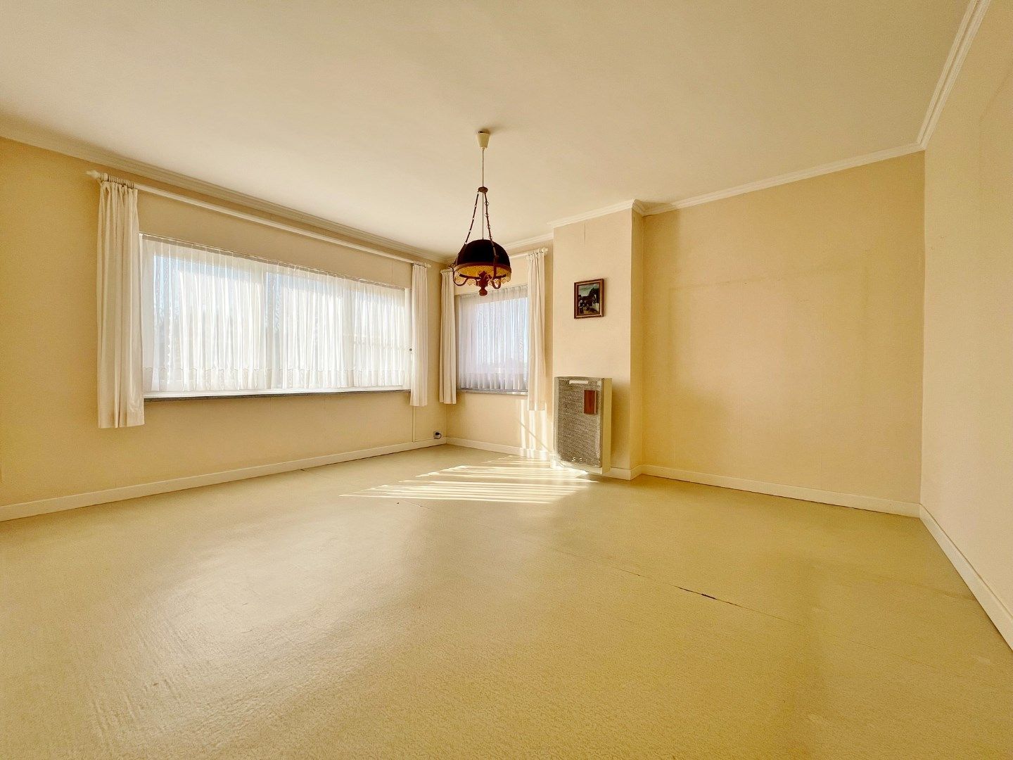 Halfopen woning met zonnige tuin en garage.  foto 10