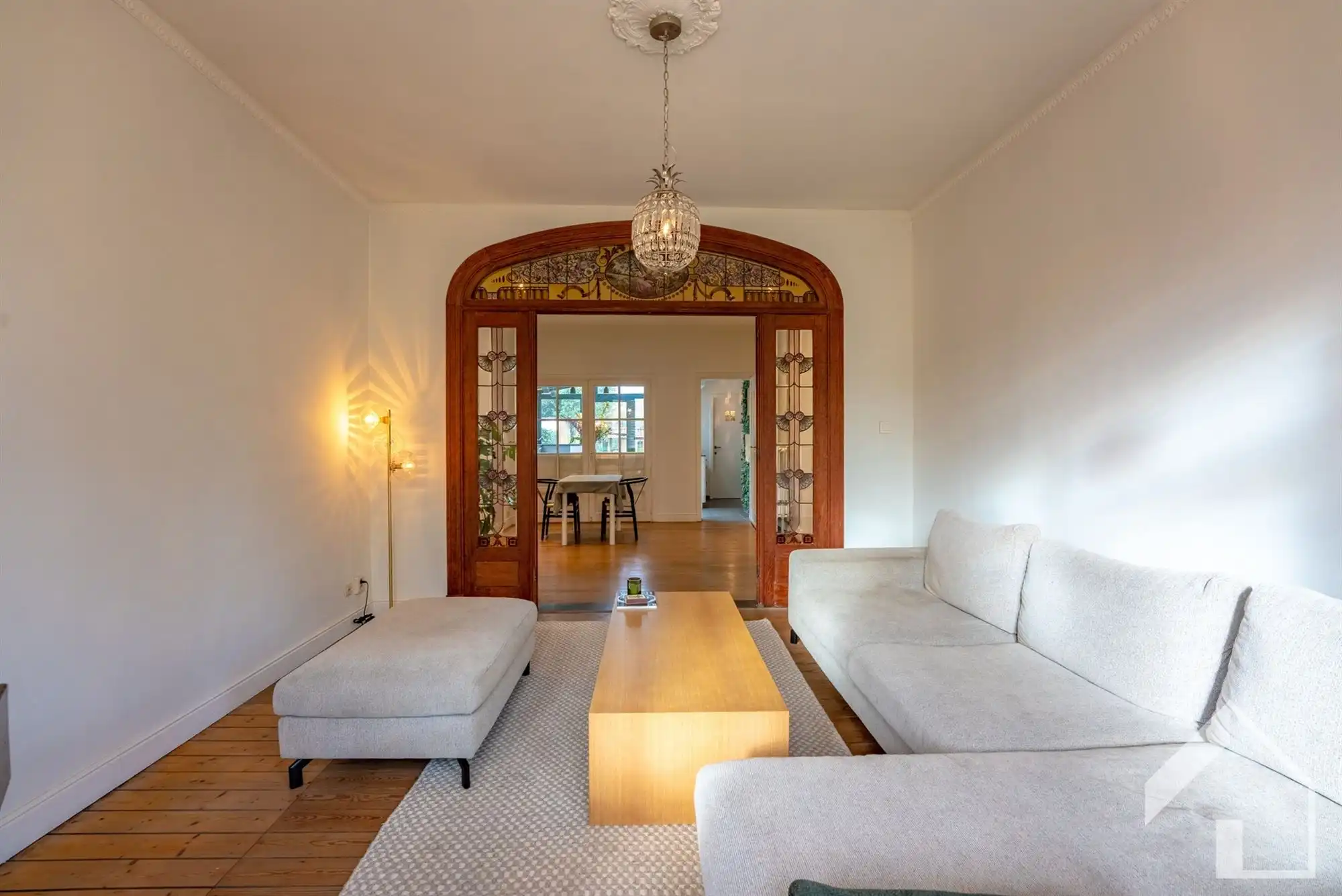 Authentieke gerenoveerde gezinswoning met 3 slaapkamers in centrum Brasschaat foto 5