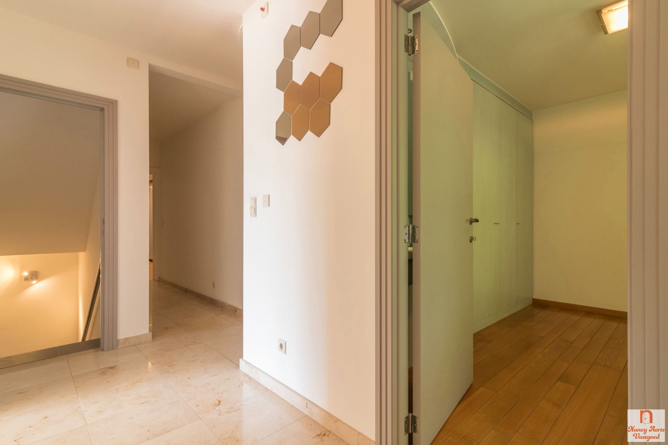 Uitzonderlijke woning met kantoorruimte op toplocatie foto 42