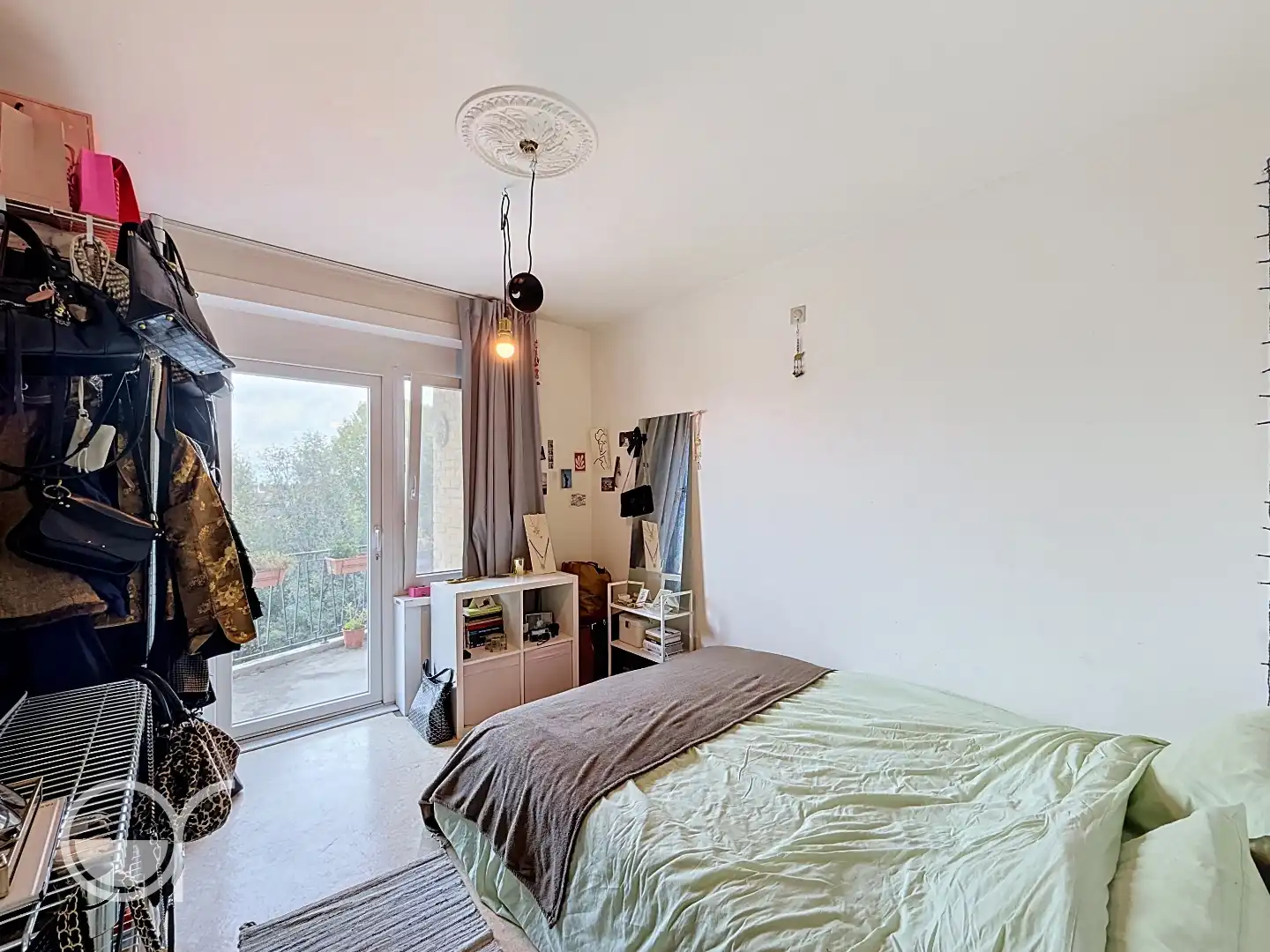 2-slaapkamerappartement met terras, zicht op Coupure foto 6
