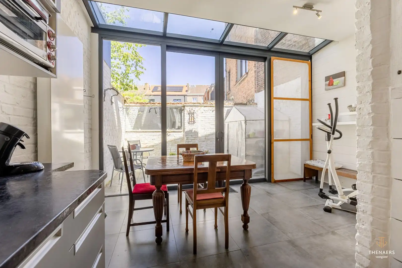 Karaktervolle herenwoning met 224 m² bewoonbare oppervlakte op rustige topligging nabij station, winkelstraten en Grote Markt; foto 7