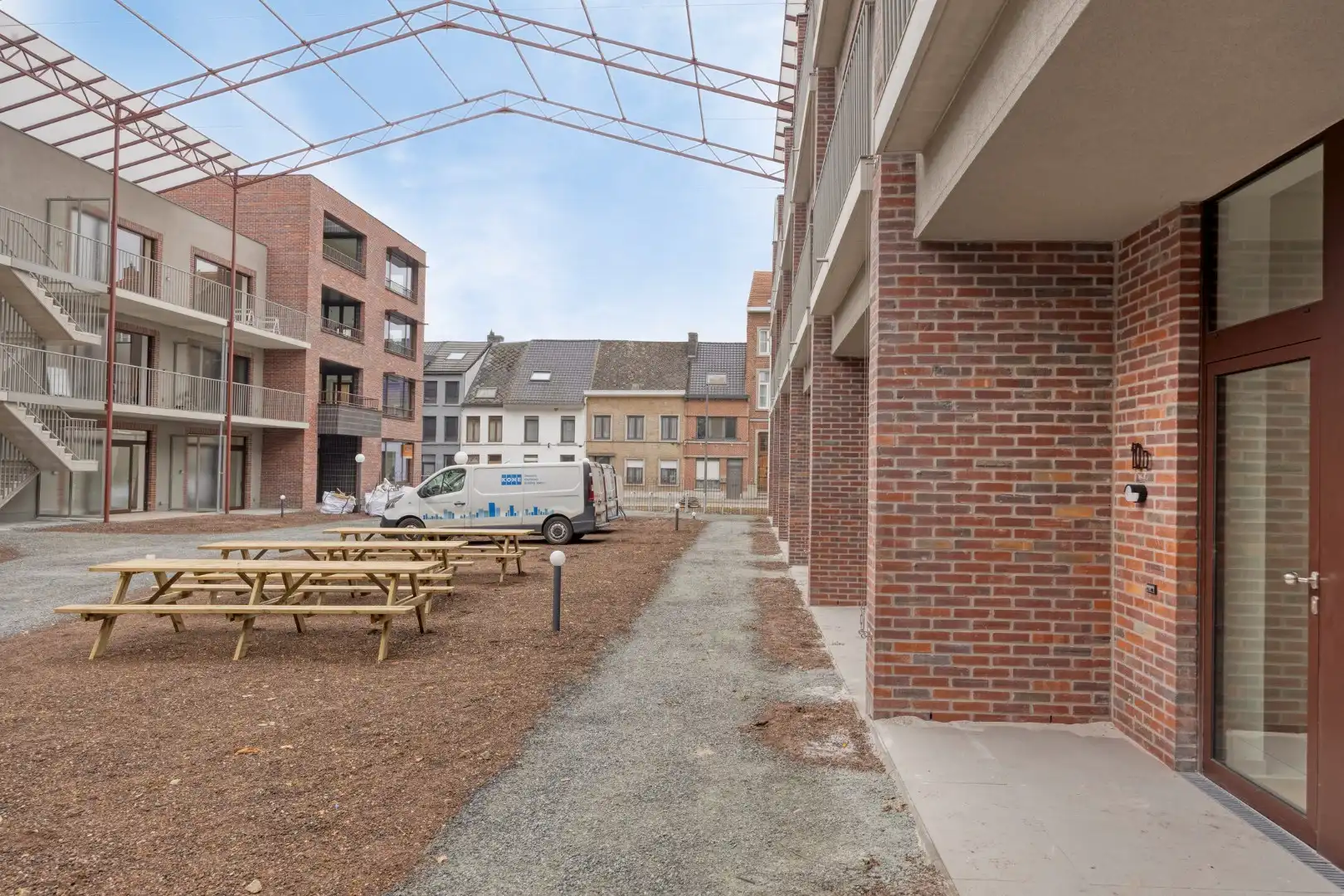 Verkoop onder registratierechten! Nieuwbouwwoning met 3 slaapkamers, 3 badkamers, tuin, terras en autostaanplaats in Tienen – EPC 27 kWh/m² - bewoonbare opp. 17 foto 4