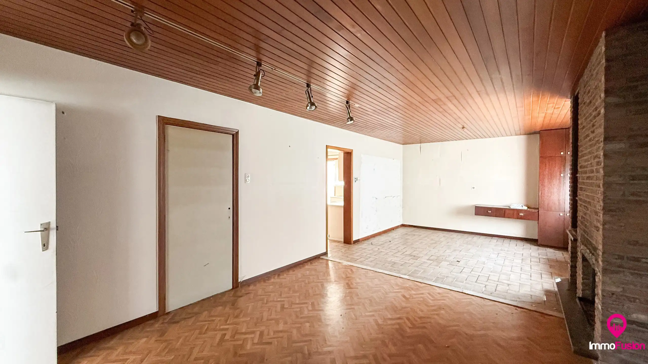 Woning te renoveren met veel mogelijkheden in Ham! foto 18