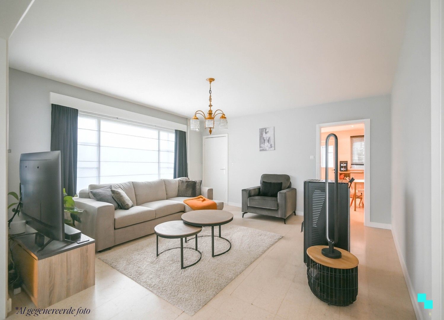 Ruime, gerenoveerde woning nabij centrum Oostrozebeke foto 7